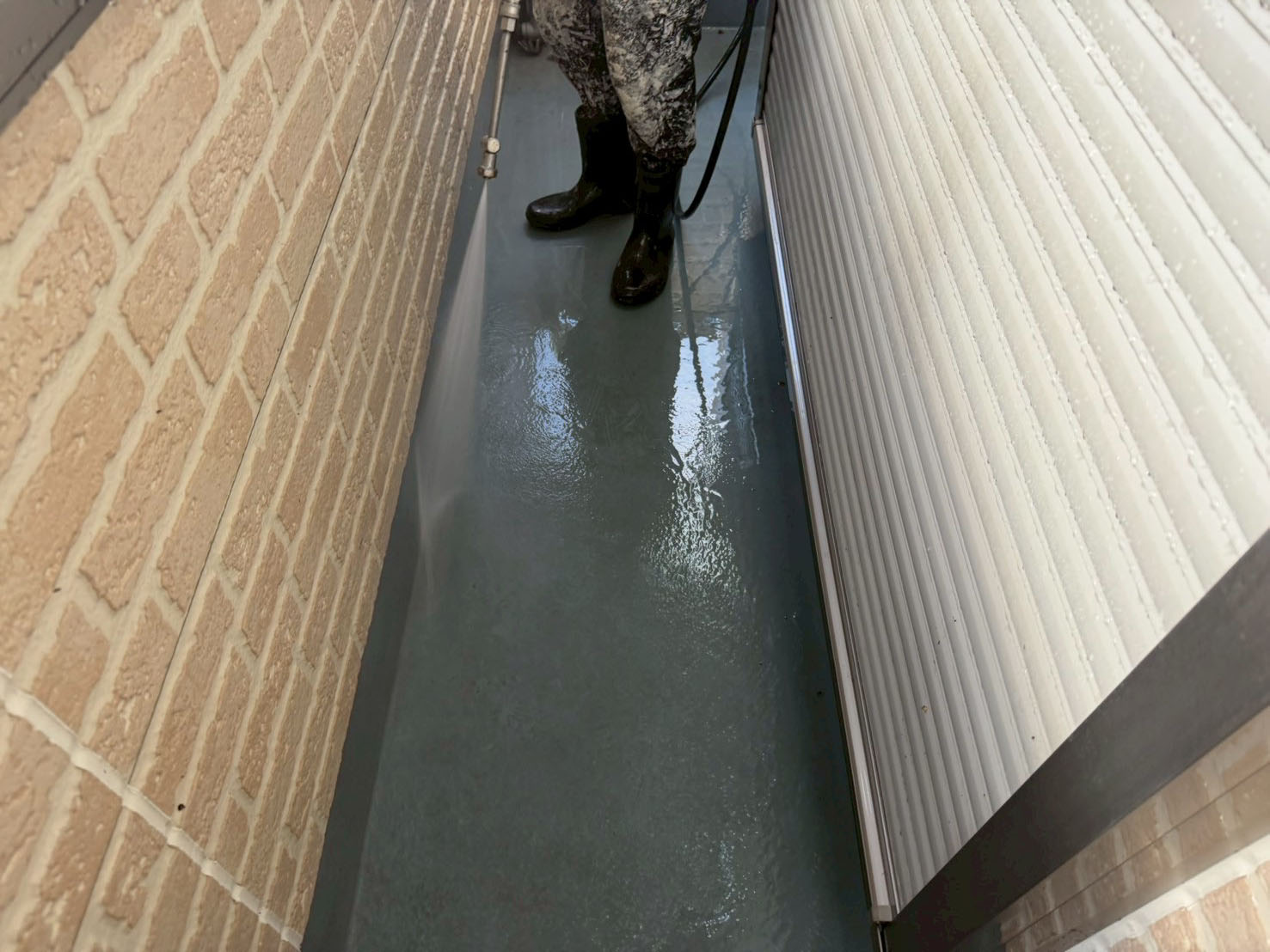 福岡県 田川市 M様邸の 高圧洗浄工事